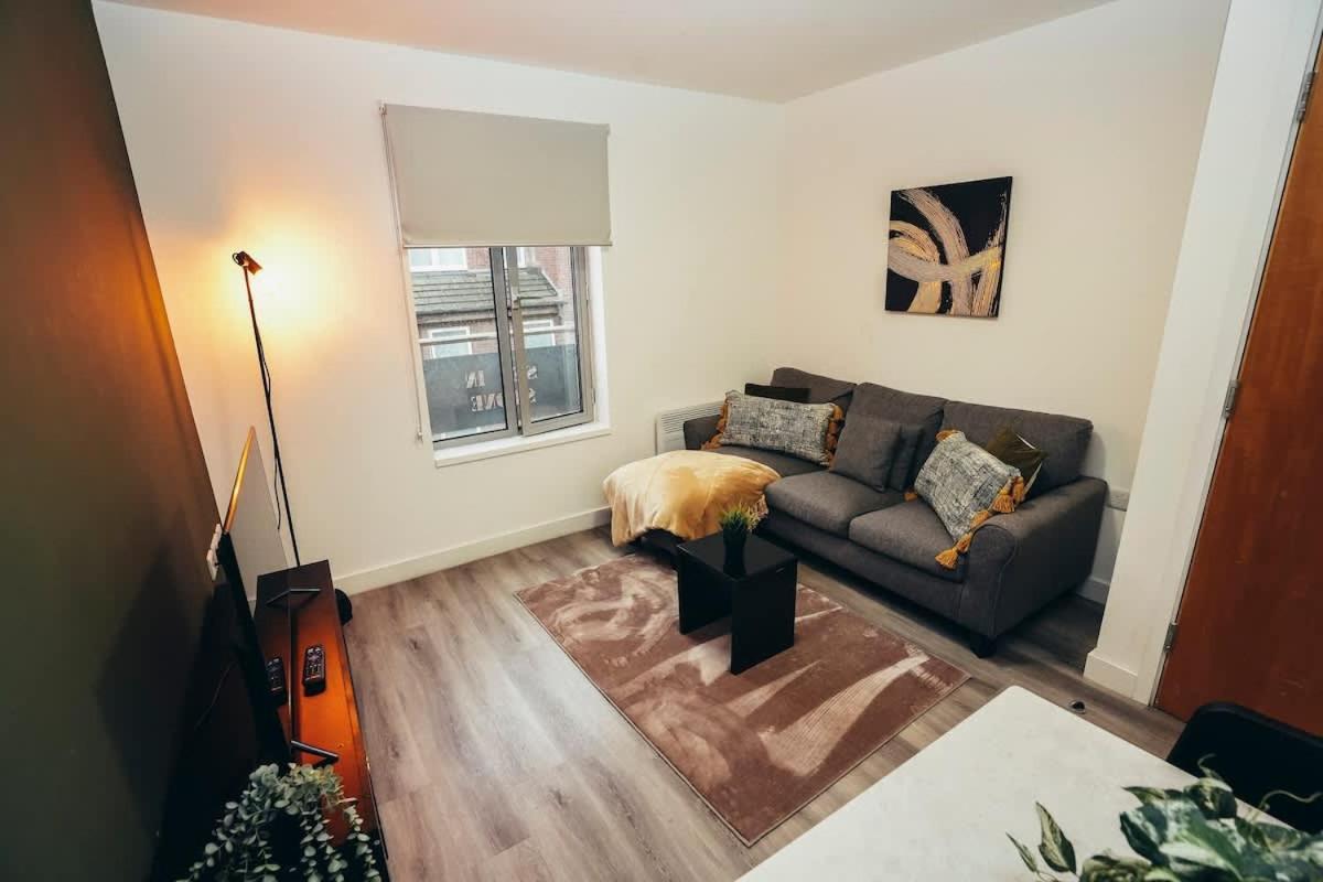1Br City Centre Apt, Self Check In, Wifi, By Derbnb Sheffield Esterno foto